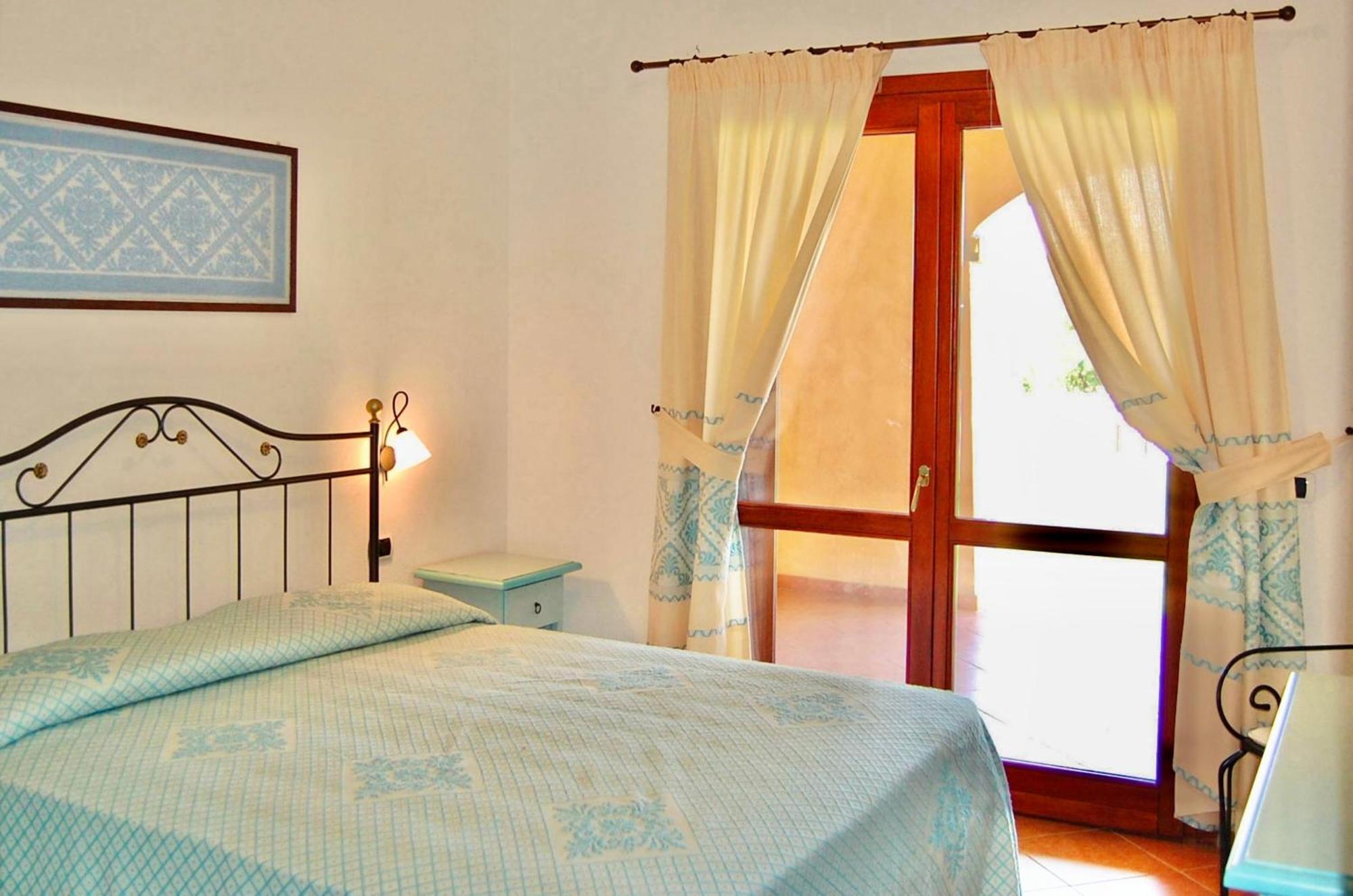Residence With Private Beach In Marinella Marinella  Ruang foto