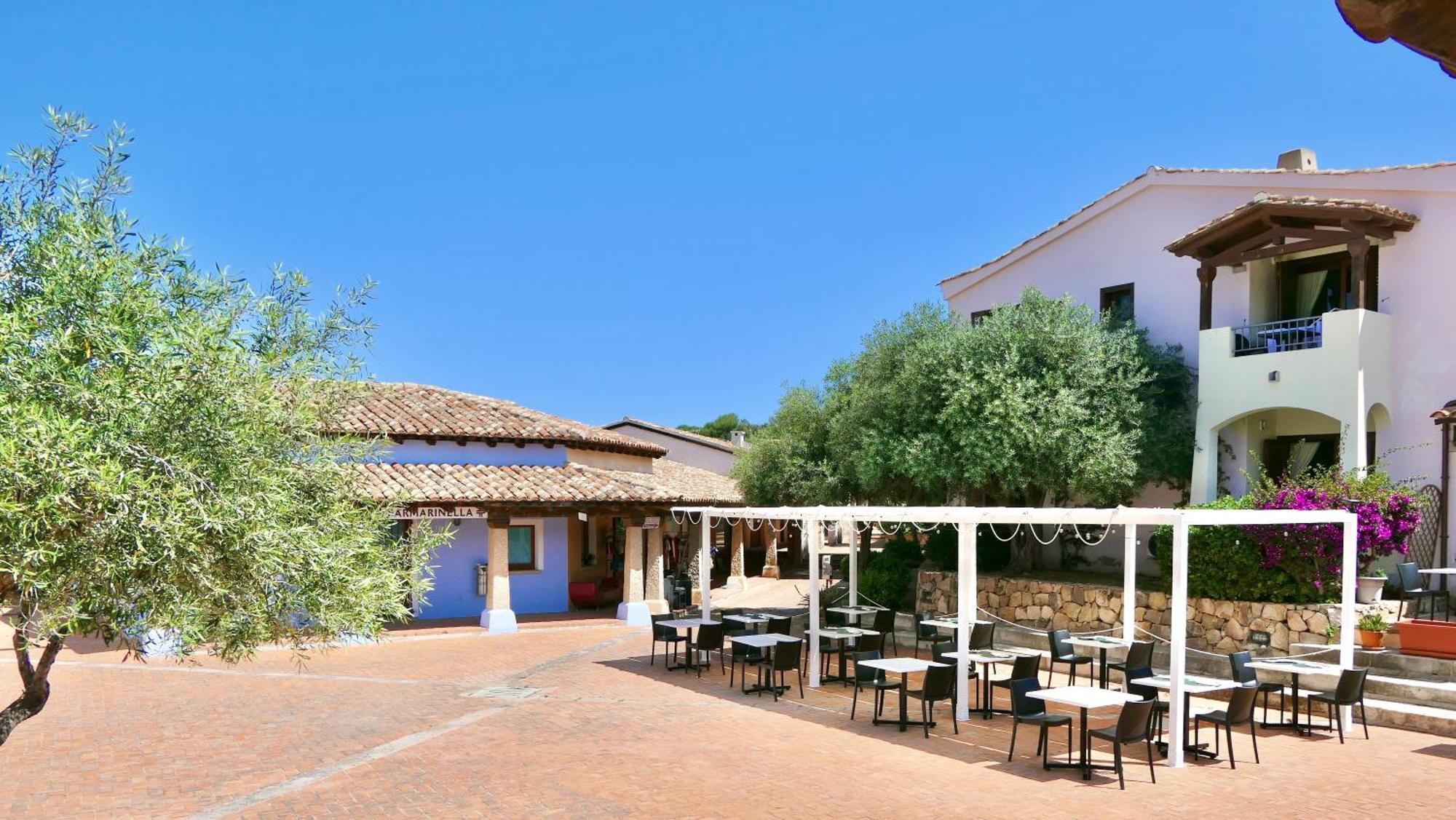 Residence With Private Beach In Marinella Marinella  Bagian luar foto